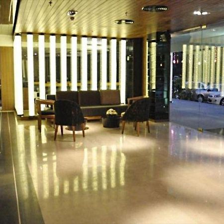 Hotel Gk International Chandīgarh Extérieur photo