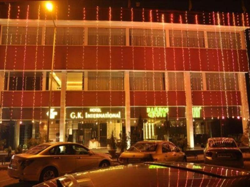 Hotel Gk International Chandīgarh Extérieur photo