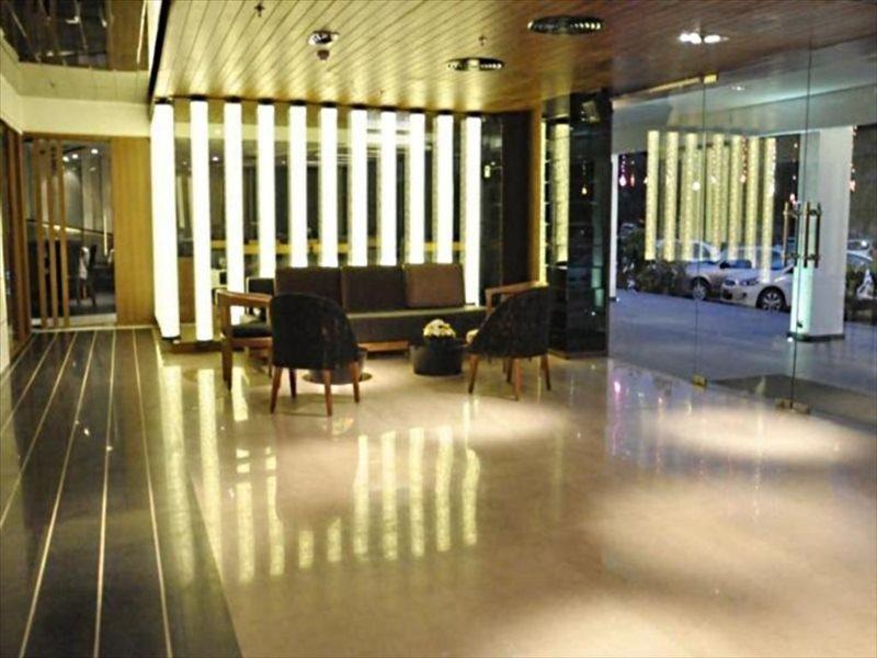 Hotel Gk International Chandīgarh Extérieur photo